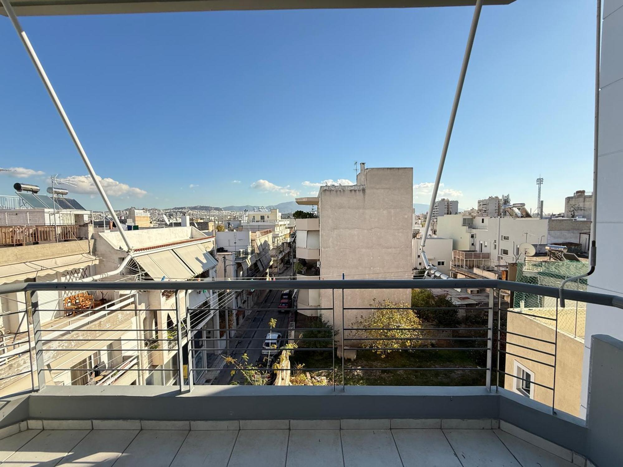 Sunny Home Private Jacuzzi Hydromassage Acropolis & Lycabettus Far View Parking 300M Metro Peristeri Atina Oda fotoğraf