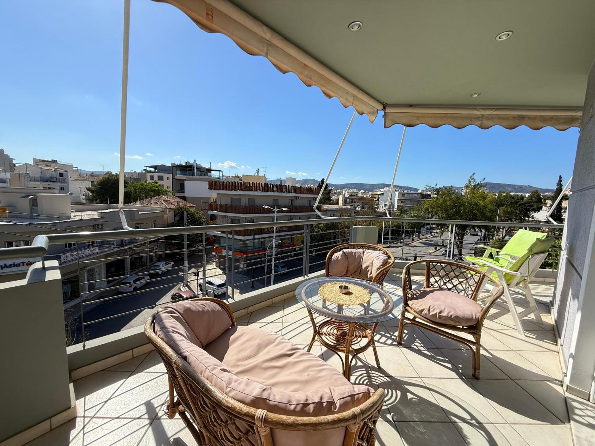 Sunny Home Private Jacuzzi Hydromassage Acropolis & Lycabettus Far View Parking 300M Metro Peristeri Atina Dış mekan fotoğraf