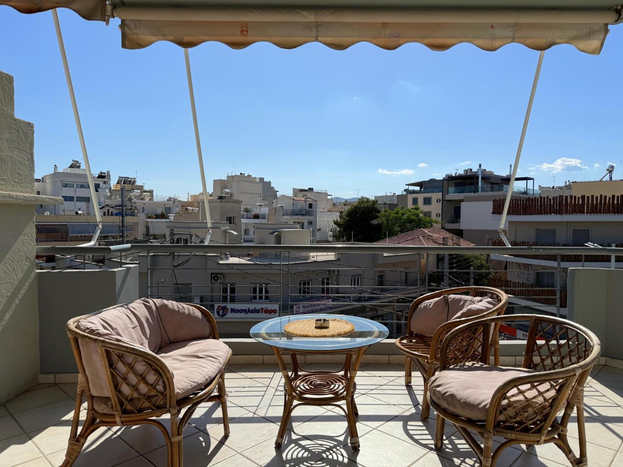 Sunny Home Private Jacuzzi Hydromassage Acropolis & Lycabettus Far View Parking 300M Metro Peristeri Atina Dış mekan fotoğraf
