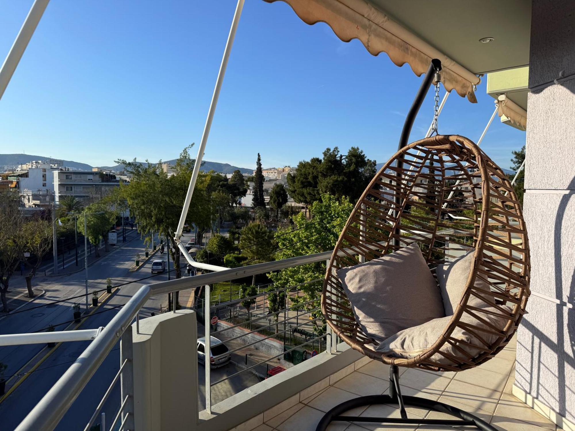 Sunny Home Private Jacuzzi Hydromassage Acropolis & Lycabettus Far View Parking 300M Metro Peristeri Atina Dış mekan fotoğraf